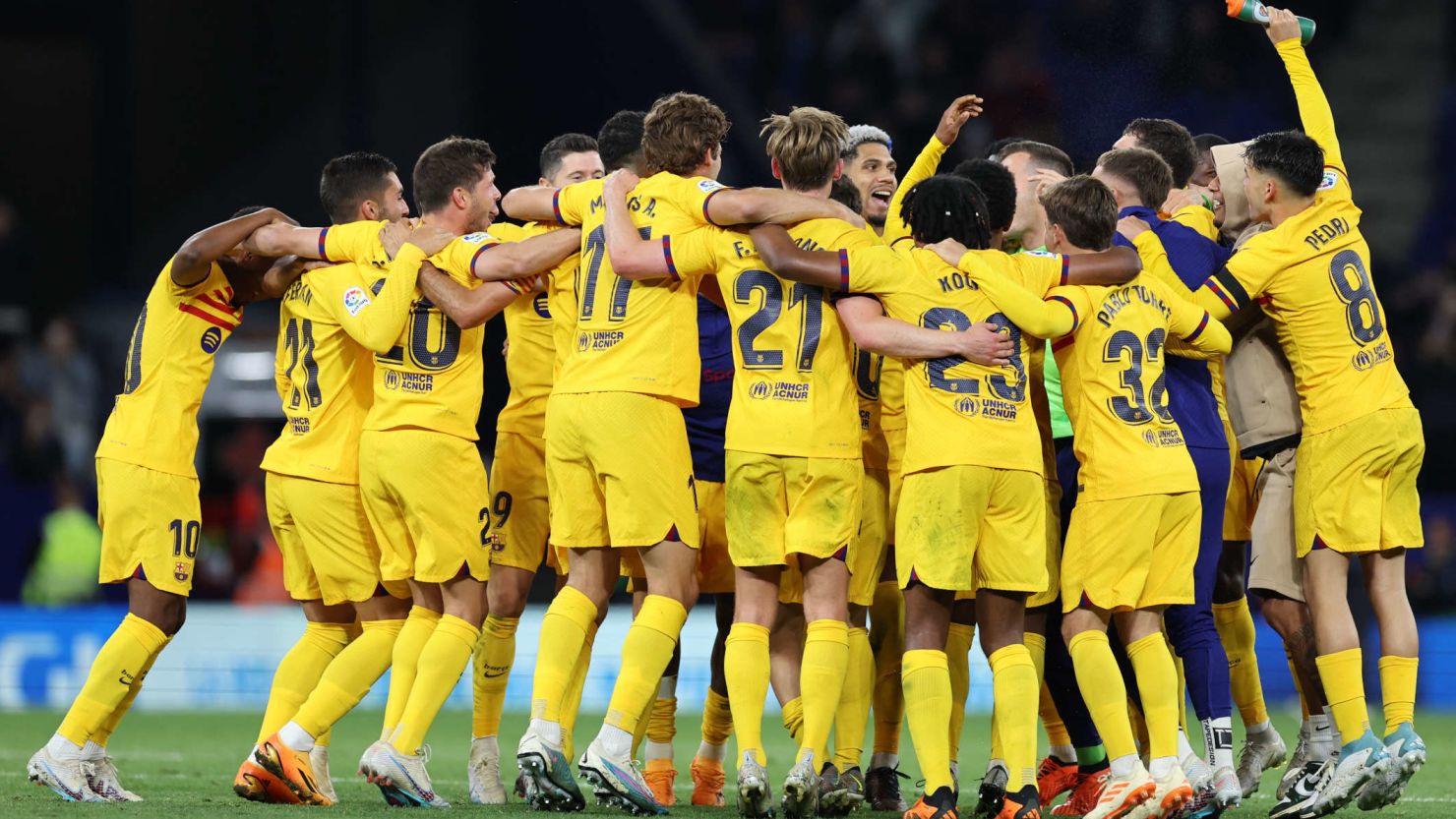 全球观众将 全球观众将